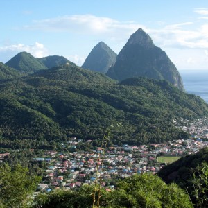 St. Lucia komplett: Westliche Inselhöhepunkte, Strandaufenthalt & Speedbootfahrt