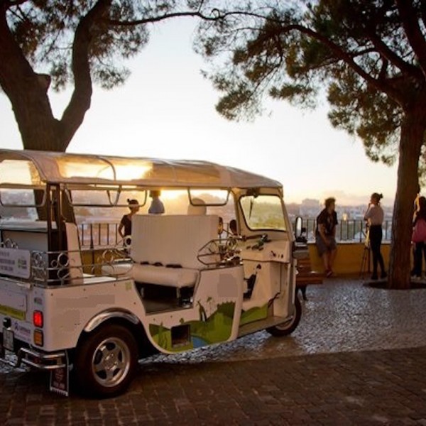 Exklusives Event – Erleben Sie Lissabon mit dem „Tuk Tuk“
