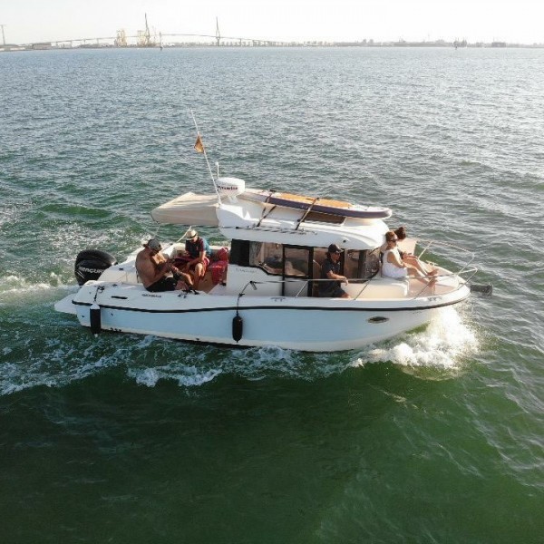 Privatausflug: Cádiz vom Wasser aus erleben