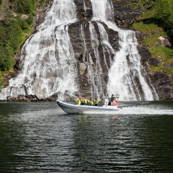 RIB-Bootsfahrt auf dem Geirangerfjord