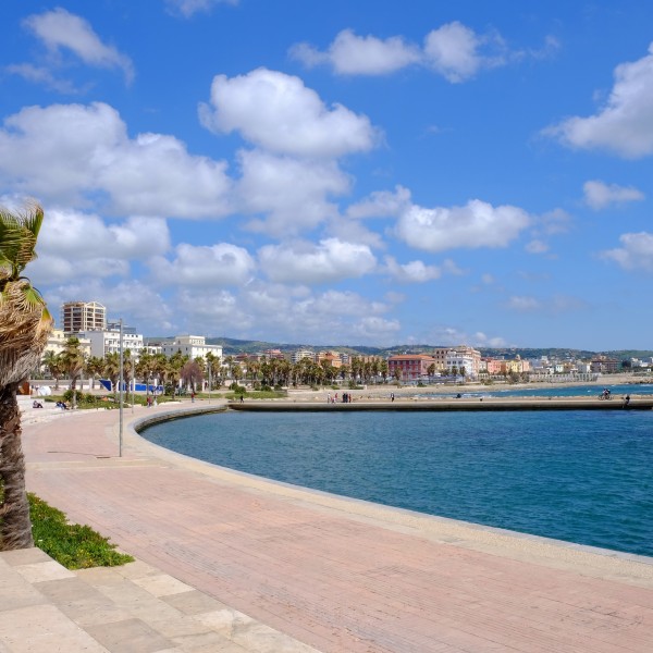 Civitavecchia auf eigene Faust mit dem Smartphone erkunden