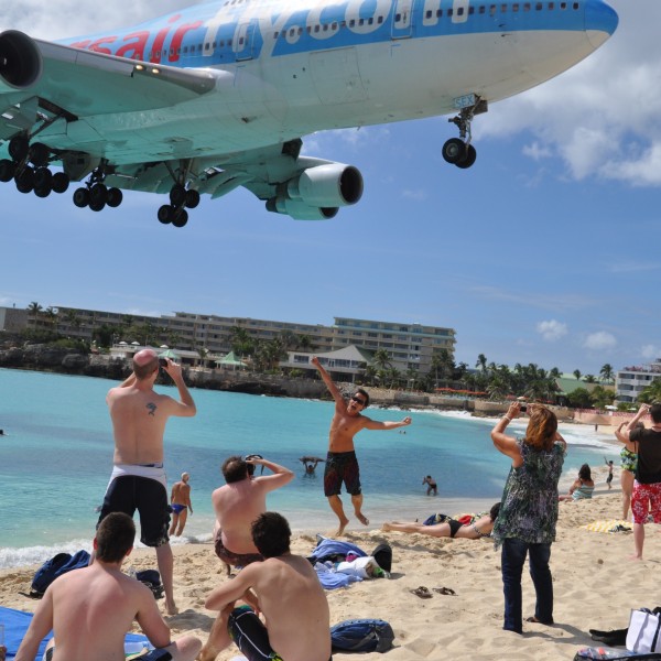Strandtransfer zum berühmten Maho Beach