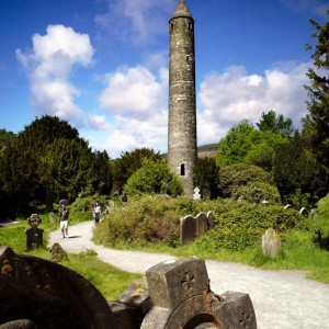 Landausflug: Bezauberndes Irland: Dublin, Wicklow Mountains & Glendalough