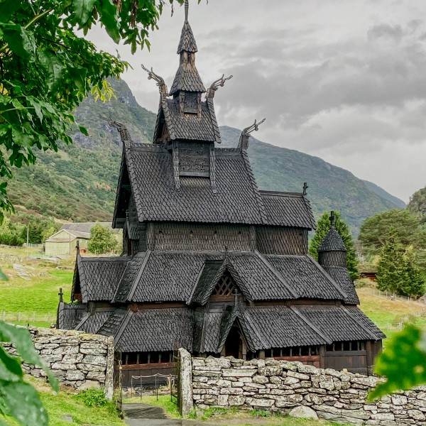 Das Beste von Flåm: Stegastein, Borgund Stabkirche & Aurlandsfjord
