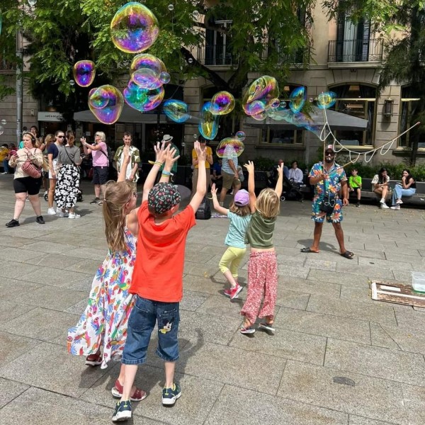 Unterhaltsamer Stadtrundgang für Familien