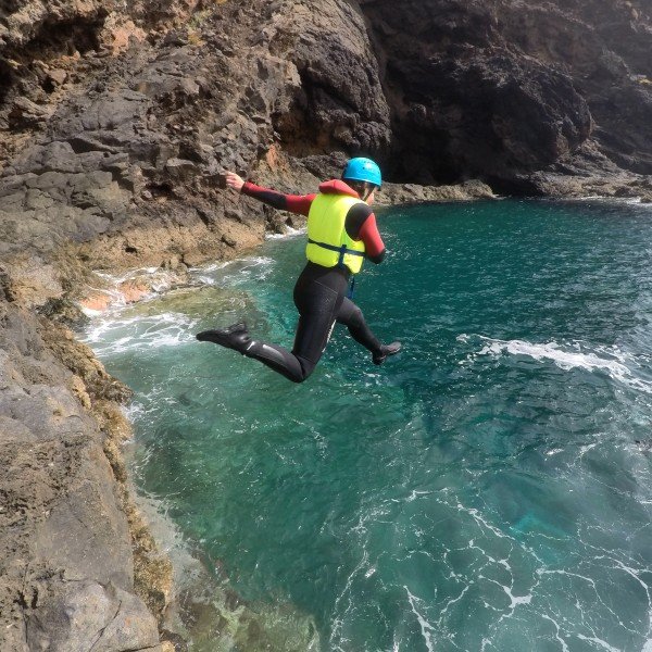 Coasteering-Abenteuer an der Küste von Ponta de São Lourenço