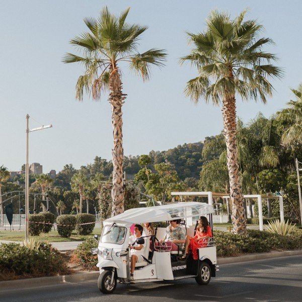 Mit dem Tuk Tuk durch Málaga