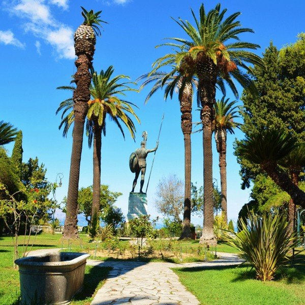 Inselhighlights: Achilleion Garten, Mon Repos & Korfu-Stadt