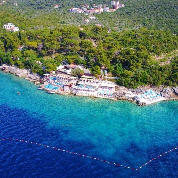 Das Beste der Bucht von Kotor: Speedboot, Blaue Grotte und Badeaufenthalt