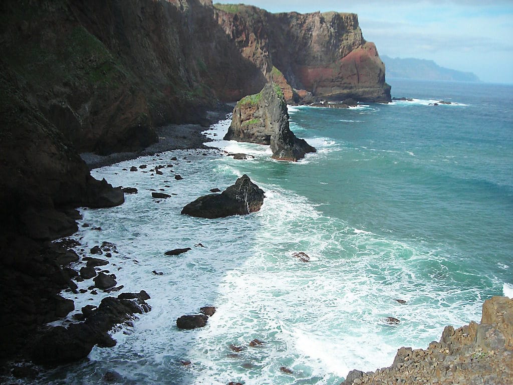 Madeira-Landausflüge: Spektakuläre Steilküsten im Osten Madeiras