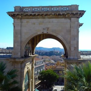 Landausflug in Cagliari: Stadtlandschaft in Cagliari
