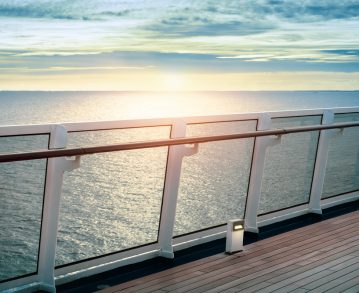Shuffleboard auf dem Kreuzfahrtschiff