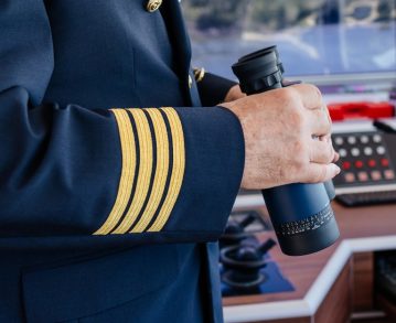 Wie viel verdient ein Kreuzfahrtkapitän?