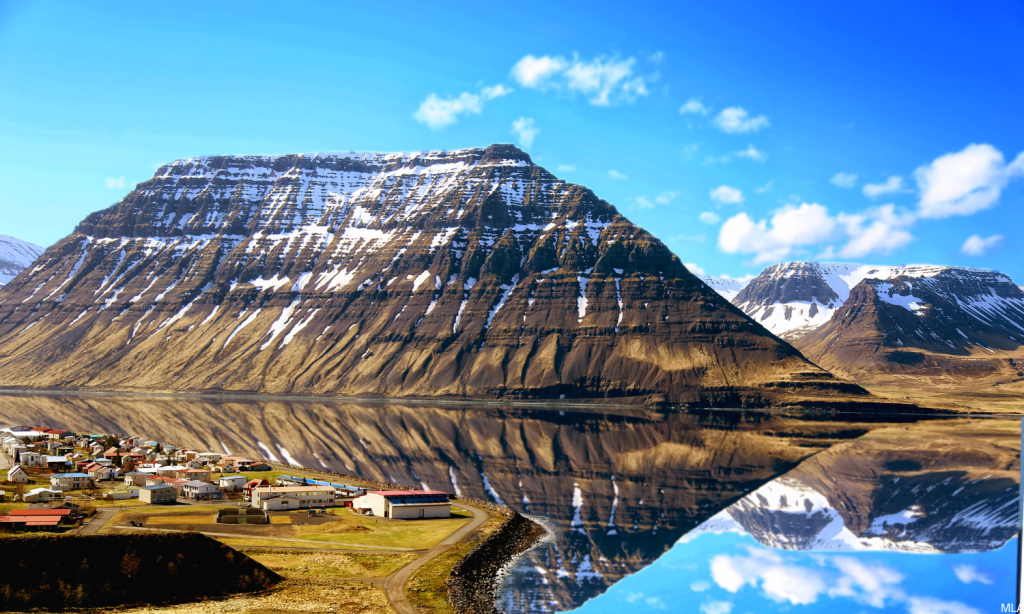 Malerischer Blick auf Isafjördur